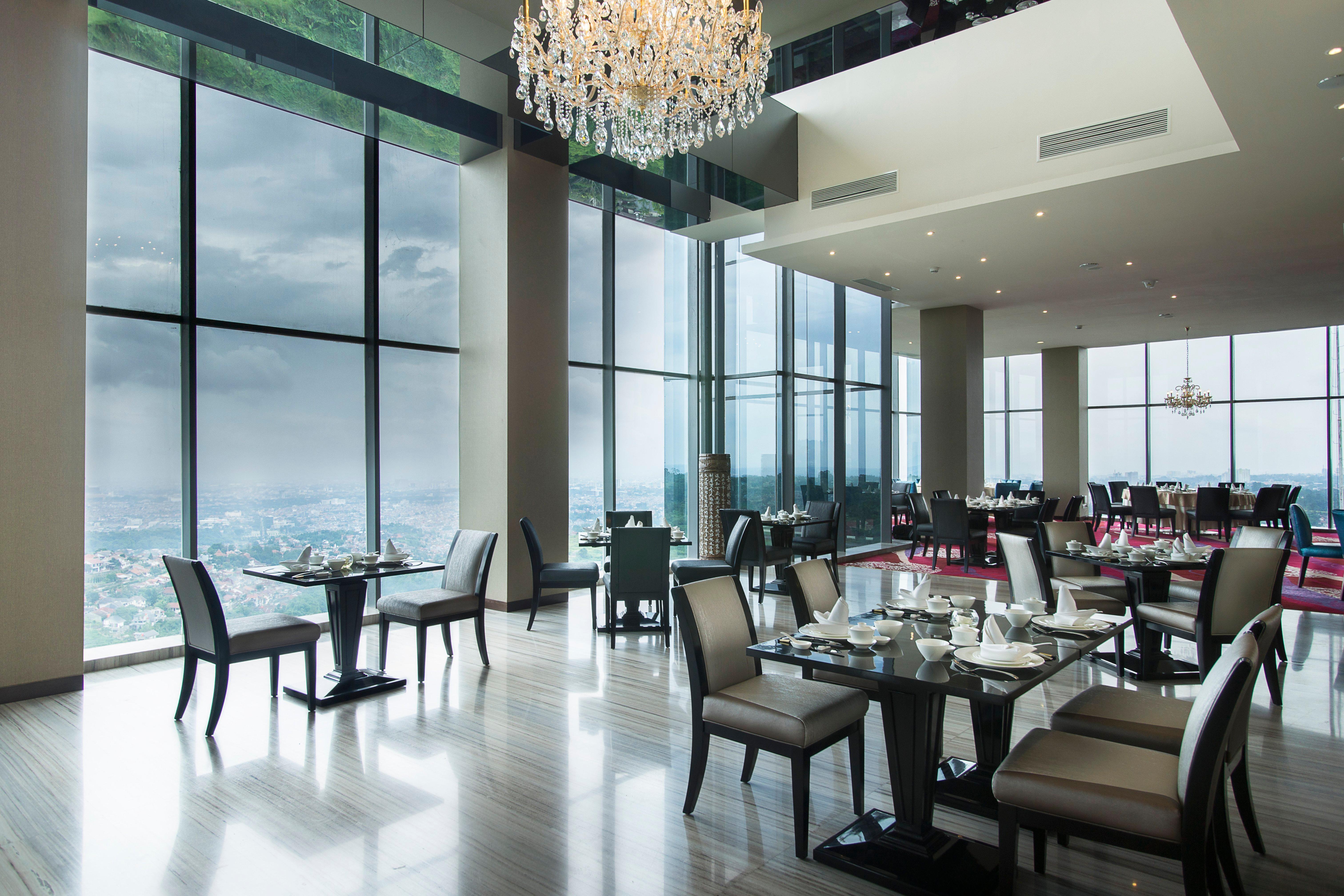 Intercontinental Bandung Dago Pakar By Ihg Hotel