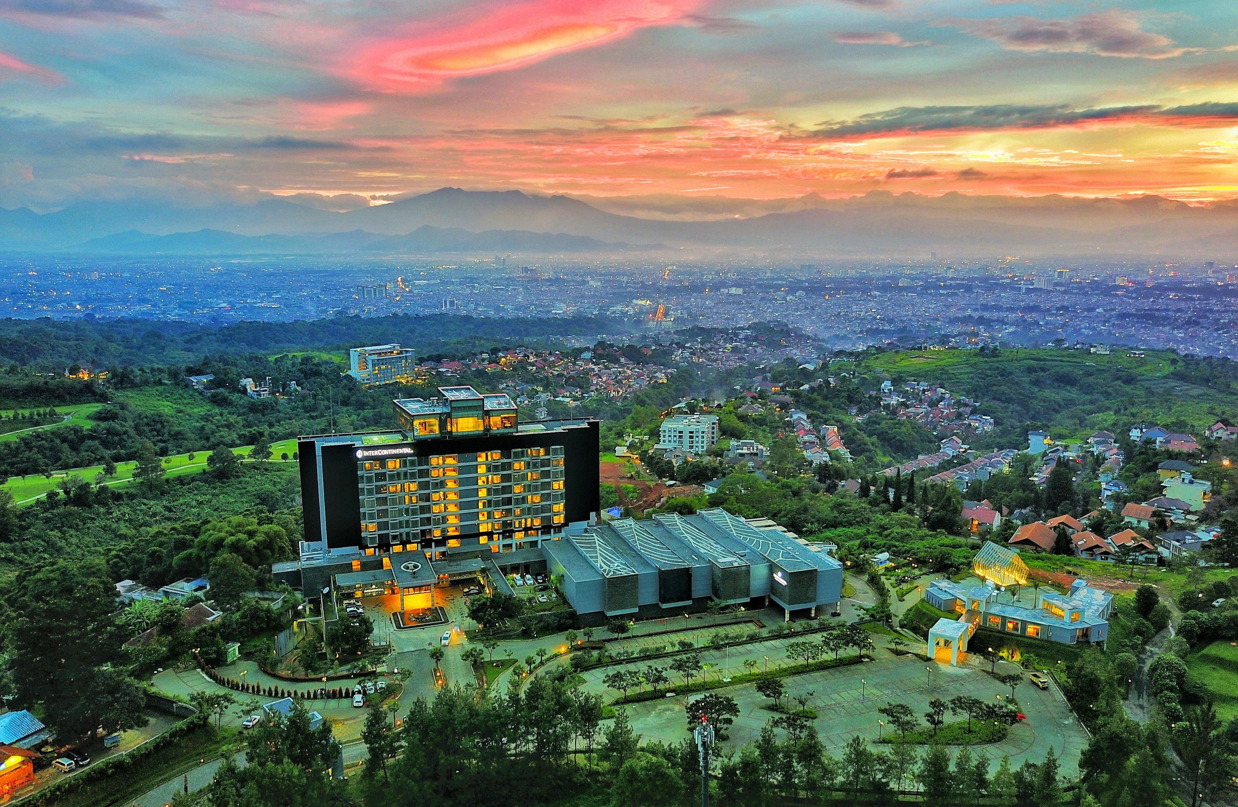 Intercontinental Bandung Dago Pakar By Ihg