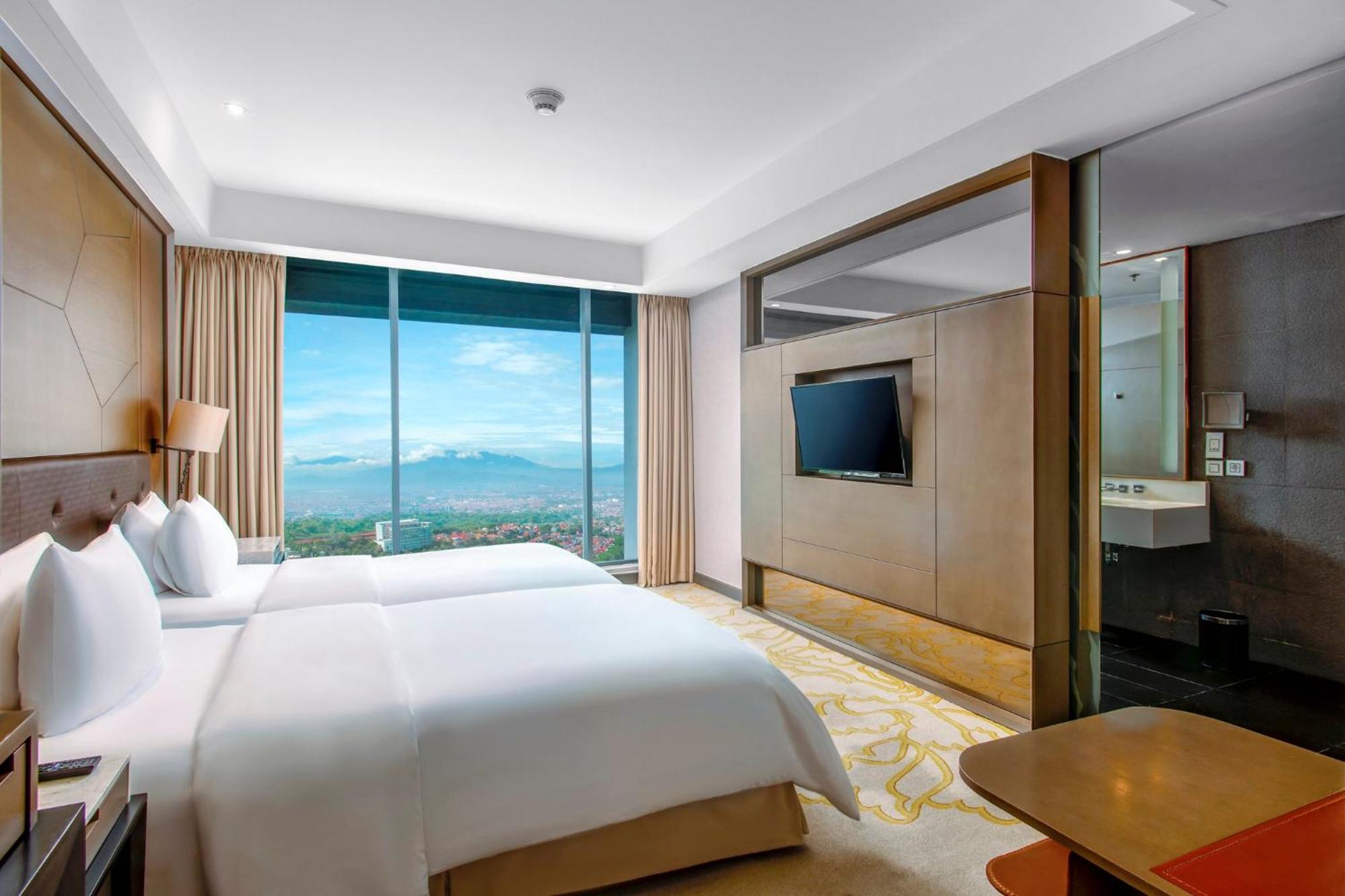 Intercontinental Bandung Dago Pakar By Ihg